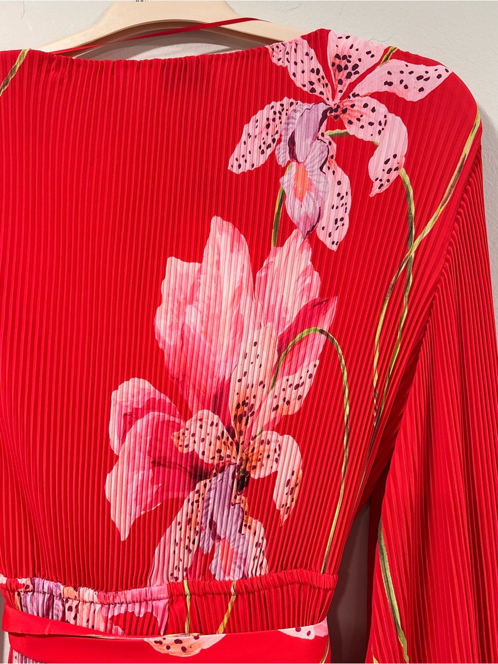 Milly Liv Pleated Floral Mini Dress NWT Red Pink Tie Waist Size 12 $450 Pleated - Picture 10 of 13